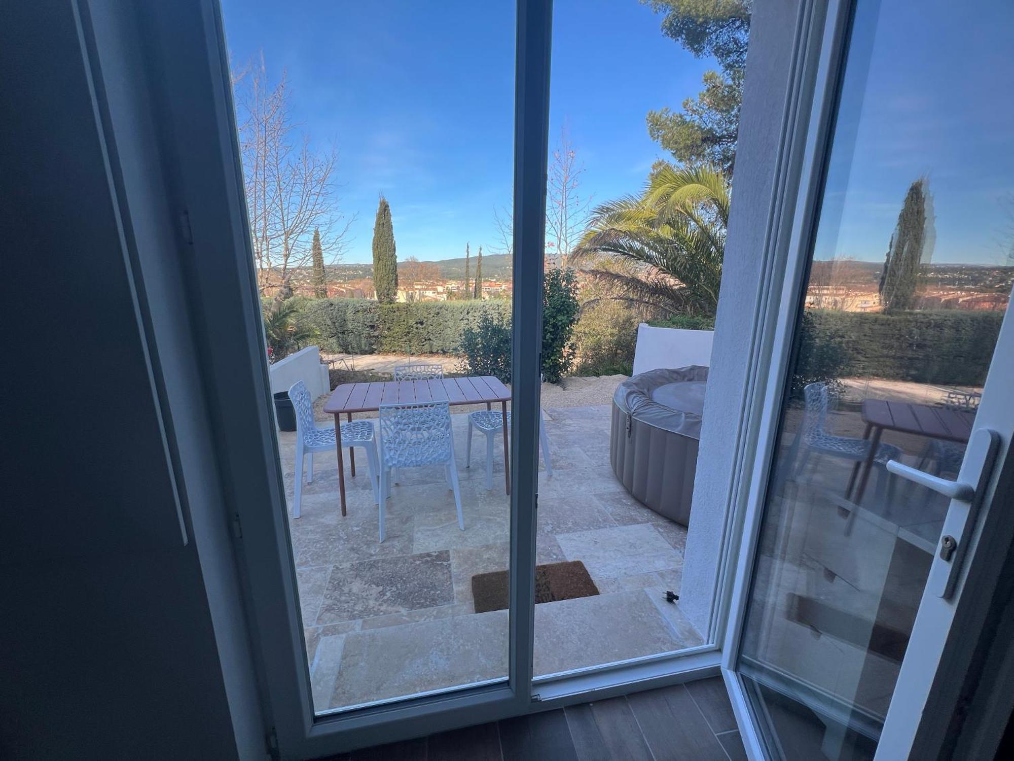 Maison T2 Avec Jaccuzi Wifi Parking Saint-Cyr-sur-Mer Eksteriør bilde