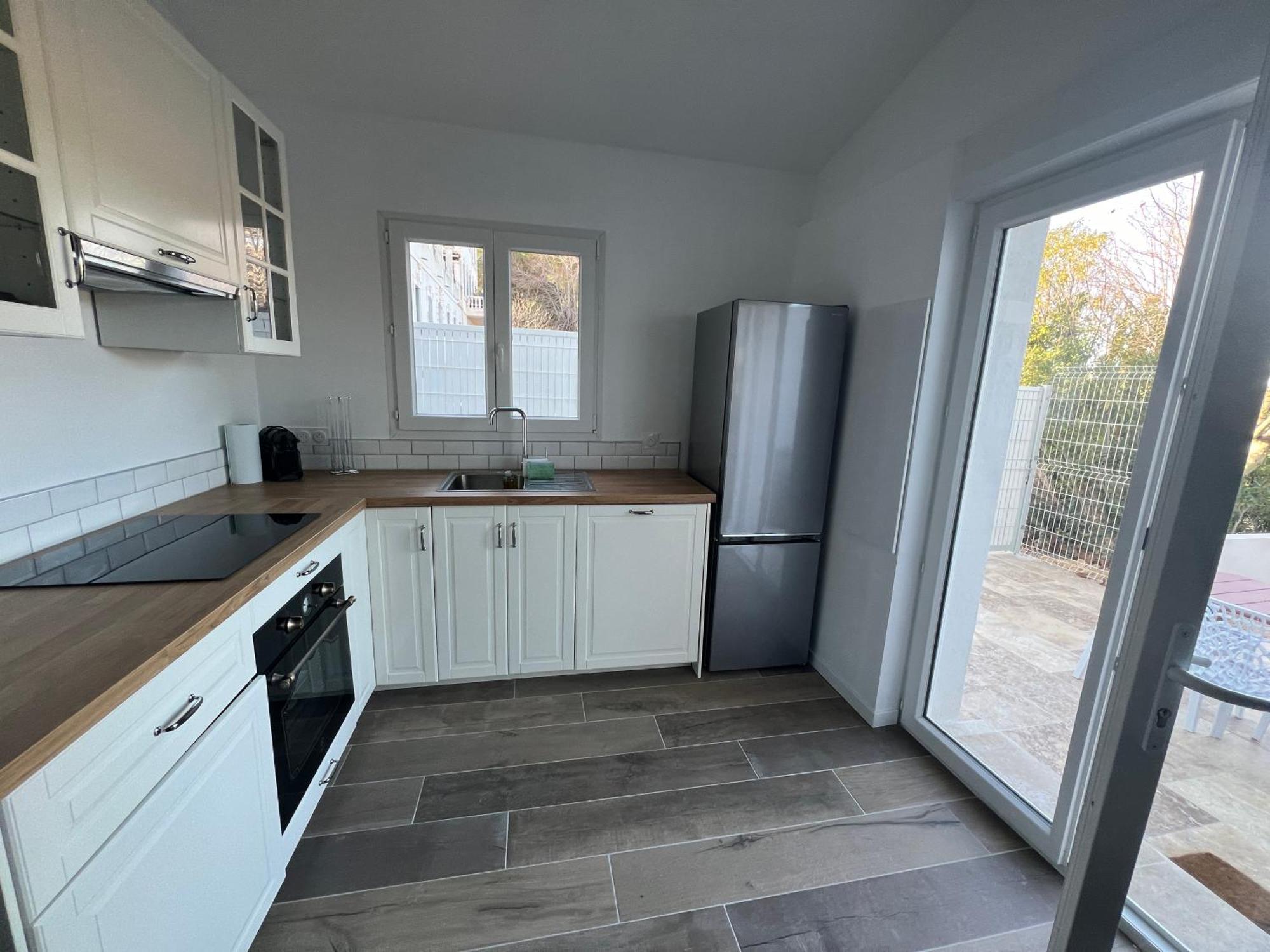 Maison T2 Avec Jaccuzi Wifi Parking Saint-Cyr-sur-Mer Eksteriør bilde